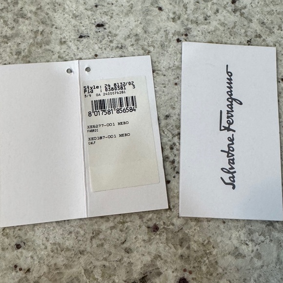 AUTHENTIC SALVATORE FERRAGAMO UNISEX BUSINESS BAG - BLACK - Picture 13 of 13